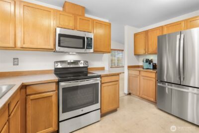 22318 Blue Lake Court SE, Yelm, WA 98597 - Photo 11