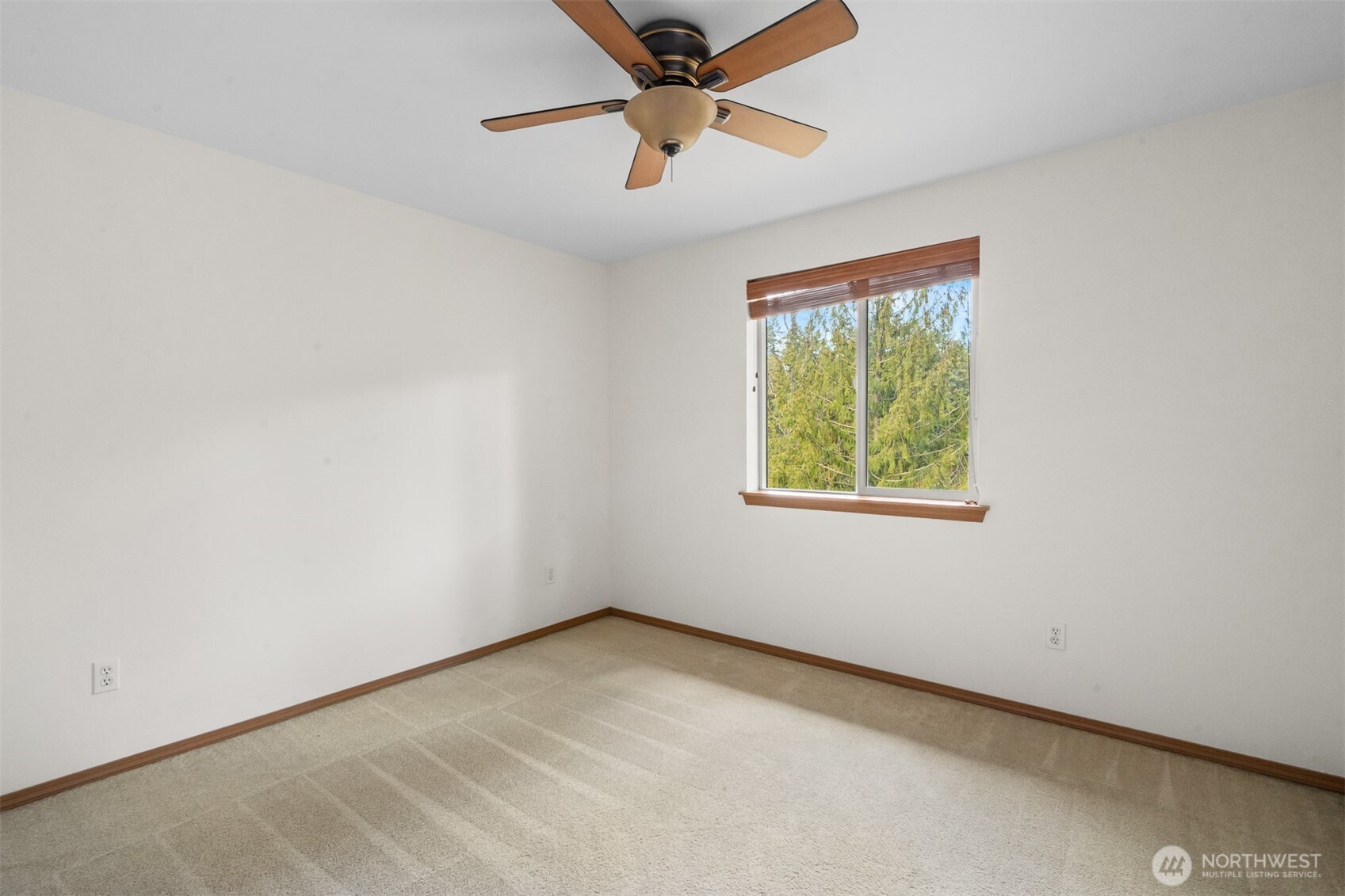 22318 Blue Lake Court SE, Yelm, WA 98597