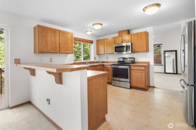 22318 Blue Lake Court SE, Yelm, WA 98597 - Photo 9