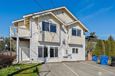 501 N 105th Street #B, Seattle, WA 98133