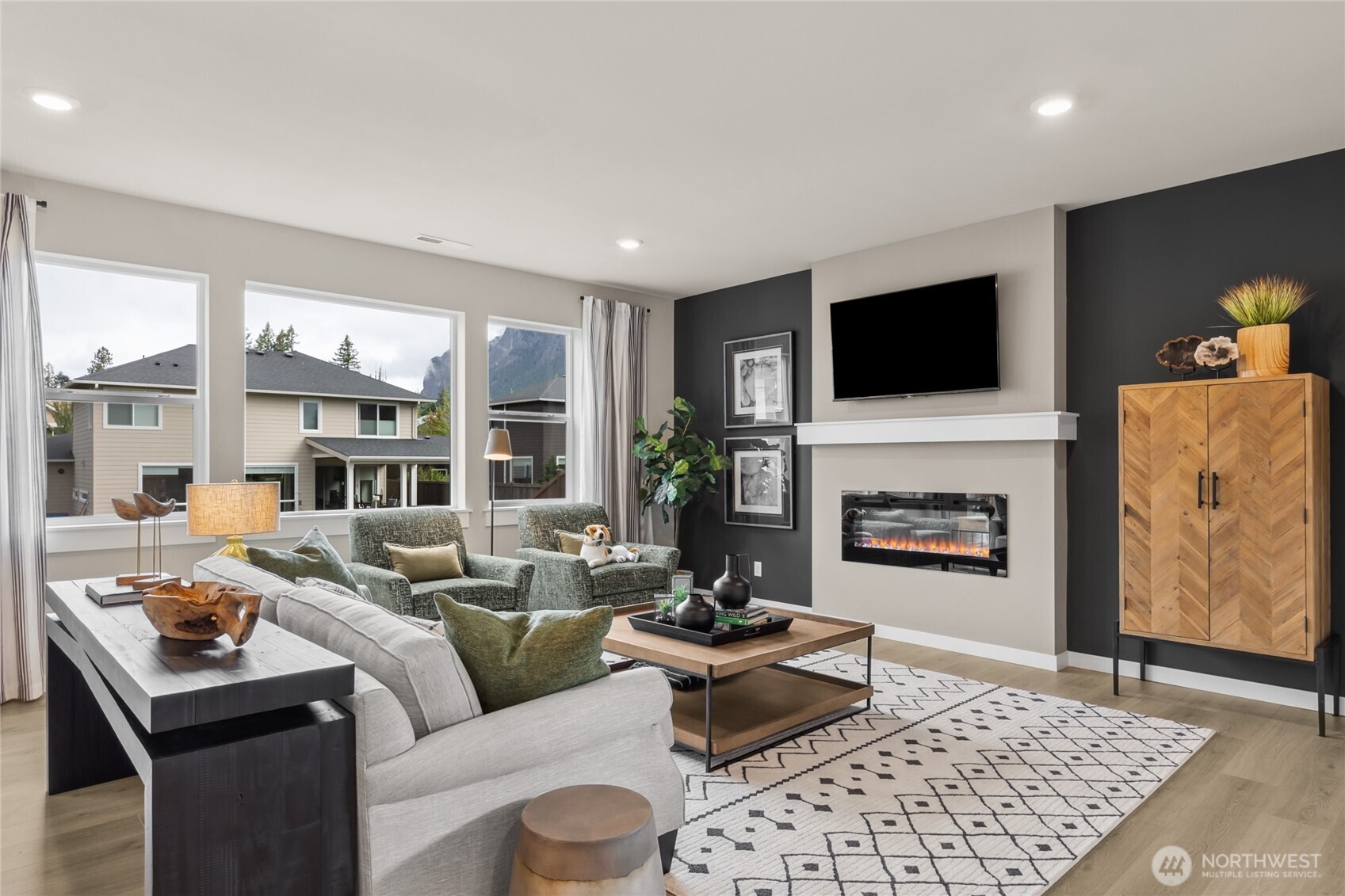 639 SE 12th Place #24, North Bend, WA 98045