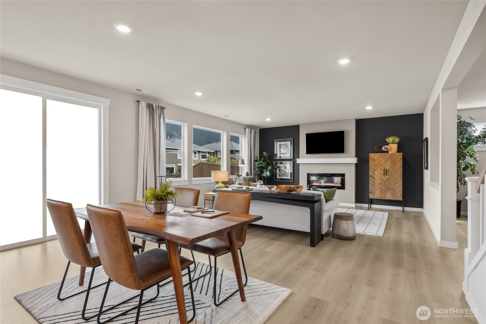 639 SE 12th Place #24, North Bend, WA 98045