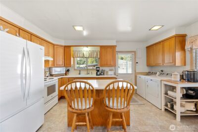 915 128th Street SW, Everett, WA 98204 - Photo 12
