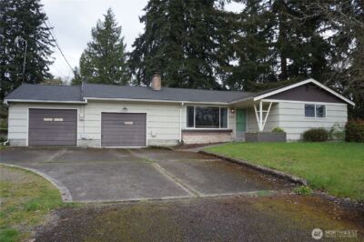 12019 Bingham Ave E, Tacoma, WA 98446-4325 - Photo 1