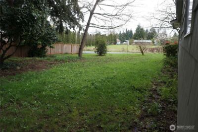 12019 Bingham Ave E, Tacoma, WA 98446-4325 - Photo 33