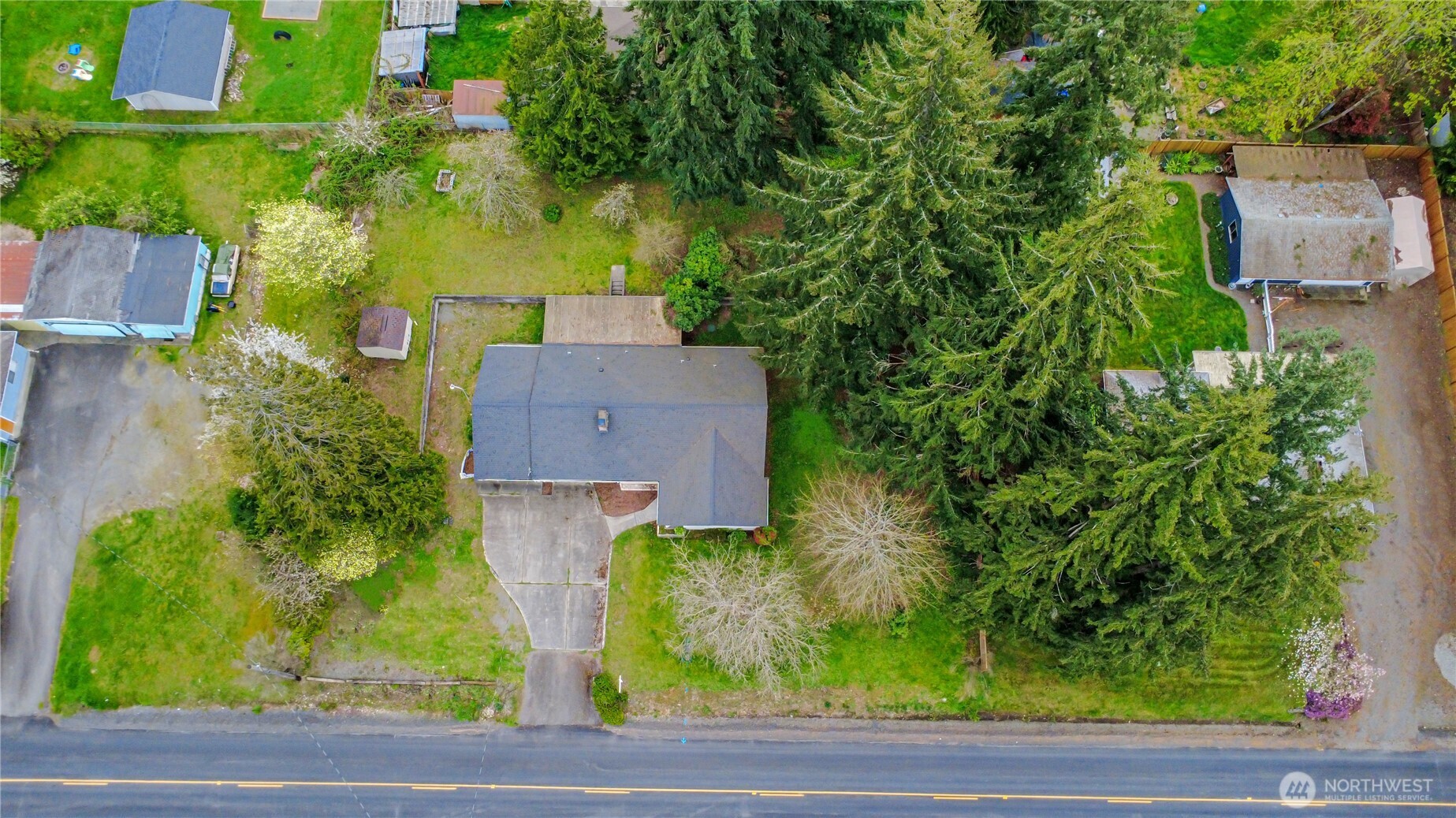 12019 Bingham Avenue E, Tacoma, WA 98446-4325