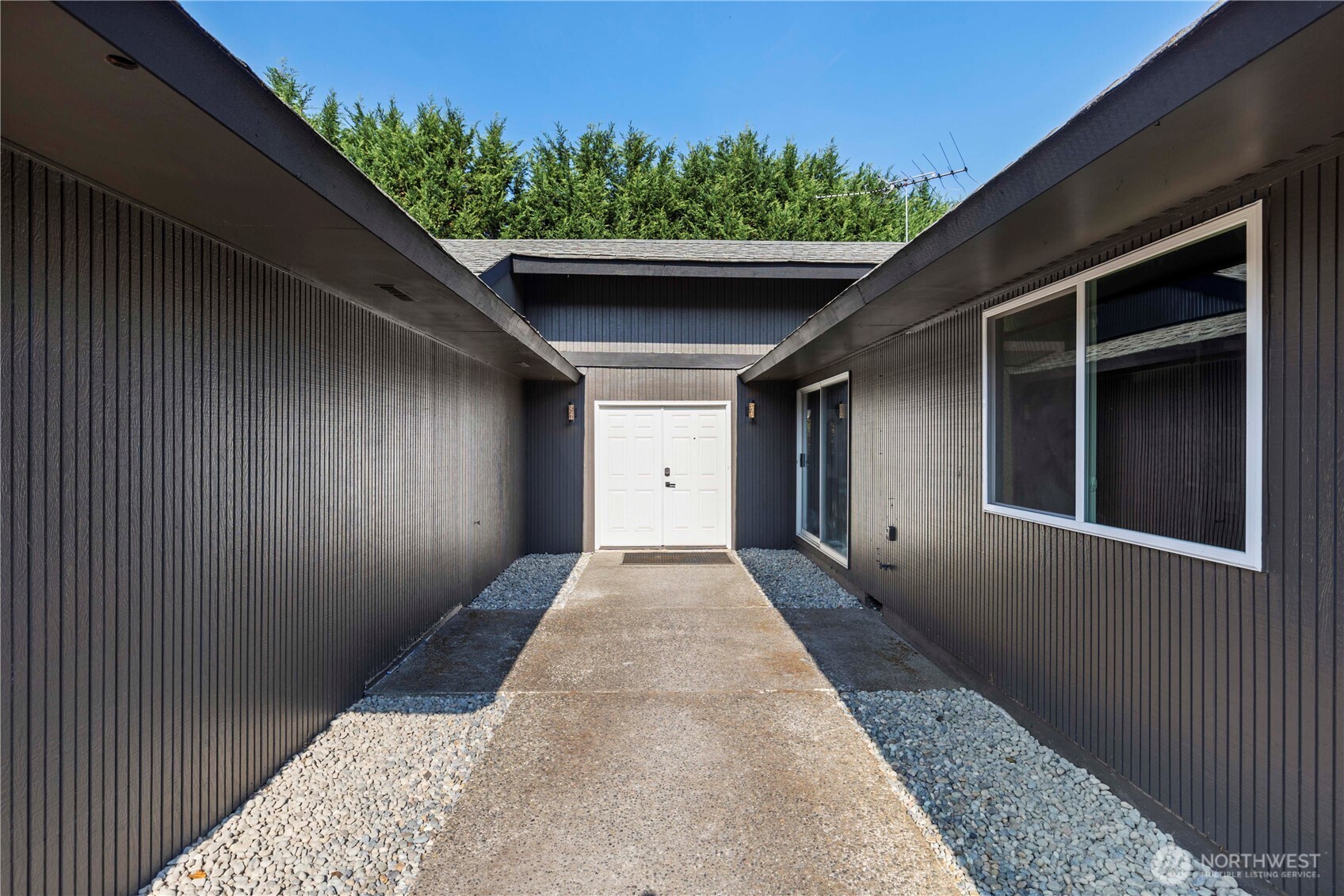 3062 44th st e , Tacoma, WA 98443