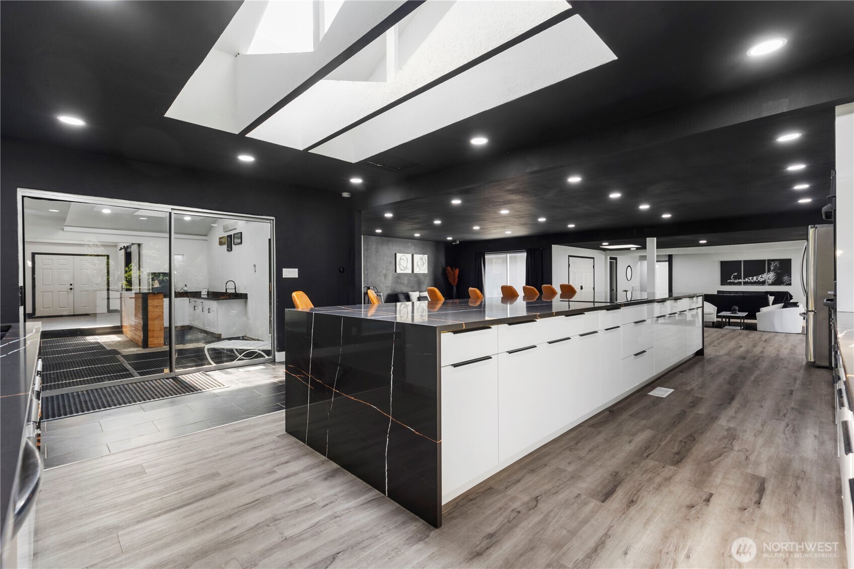 3062 44th st e , Tacoma, WA 98443