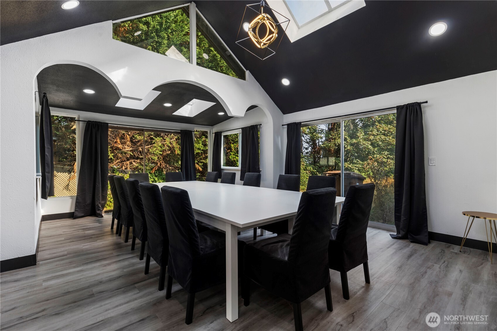 3062 44th st e , Tacoma, WA 98443