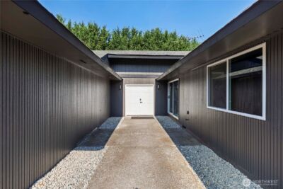 3062 44th st e , Tacoma, WA 98443 - Photo 2