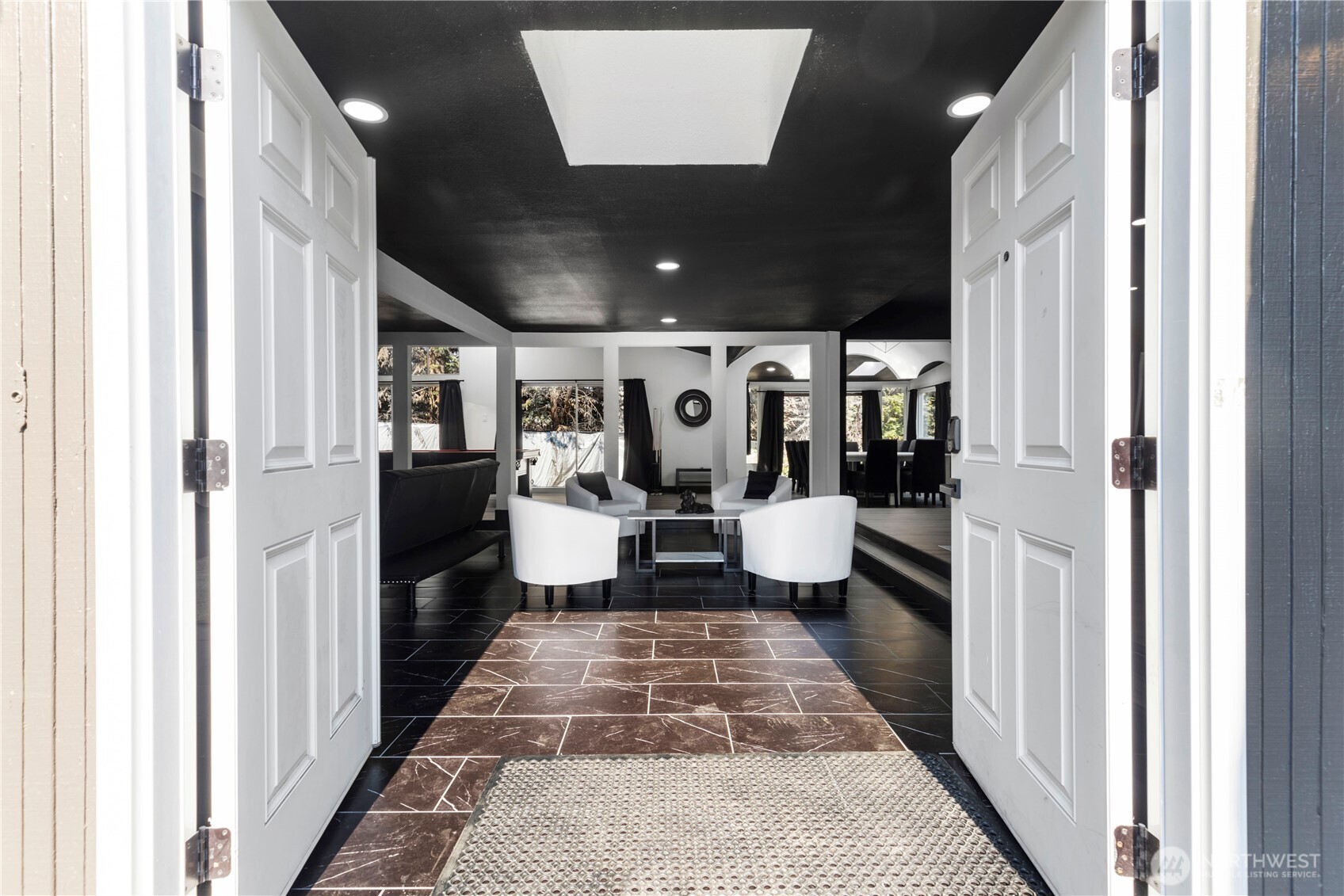 3062 44th st e , Tacoma, WA 98443