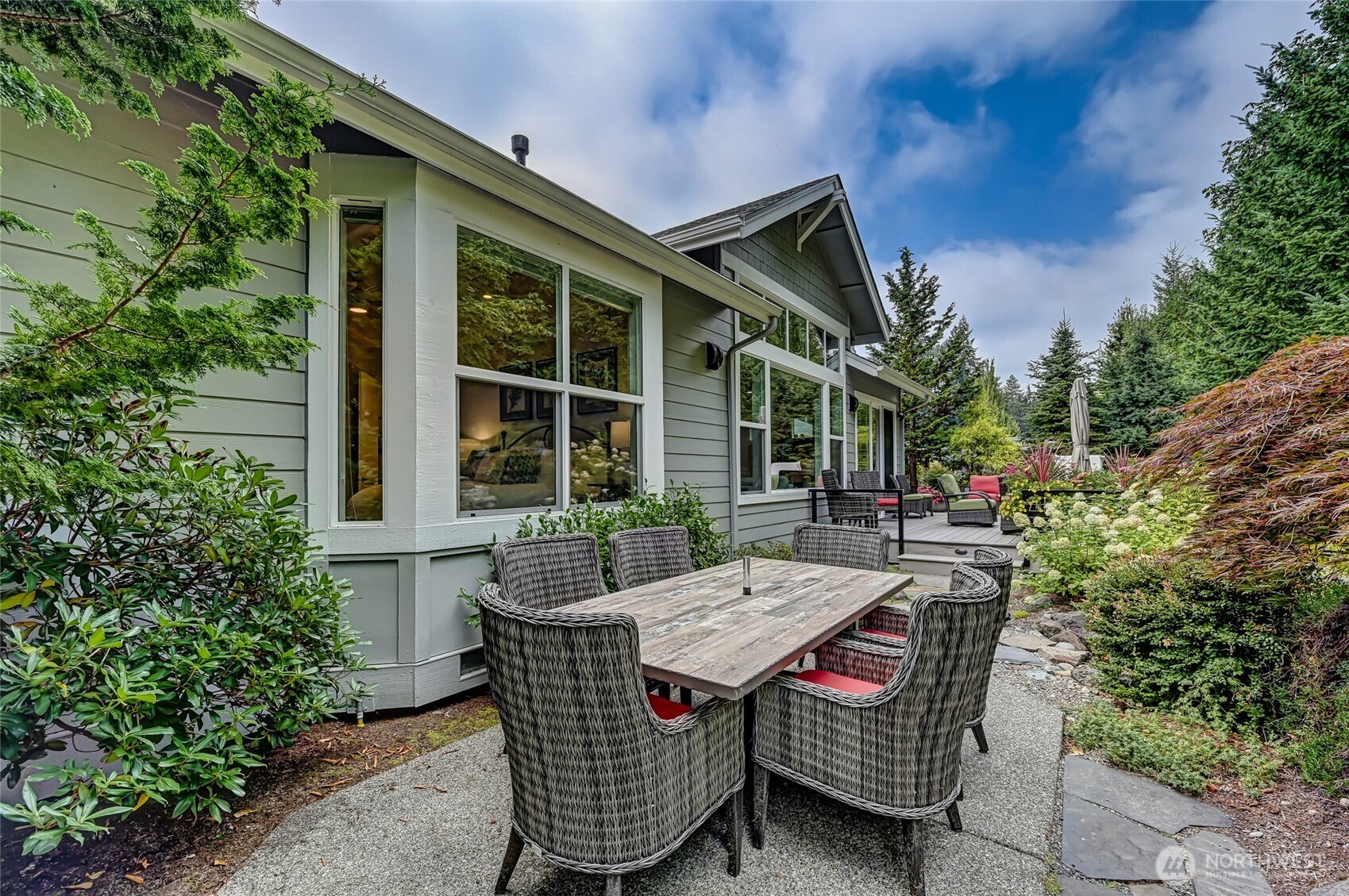 24132 NE 131st Terrace , Redmond, WA 98053