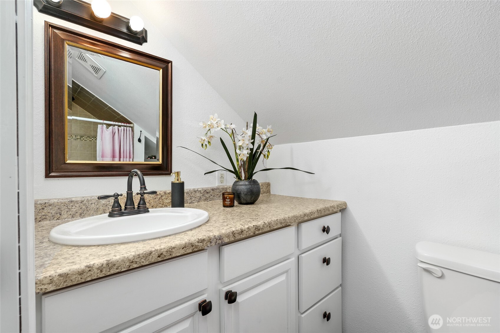 808 Renton Avenue S, Renton, WA 98057