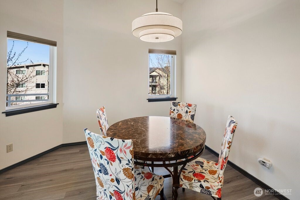 1707 NW 59th Street #302, Seattle, WA 98107