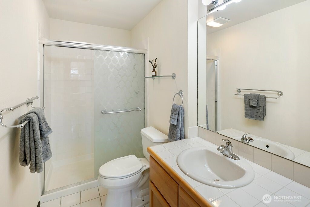 1707 NW 59th Street #302, Seattle, WA 98107