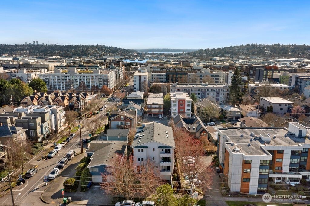 1707 NW 59th Street #302, Seattle, WA 98107