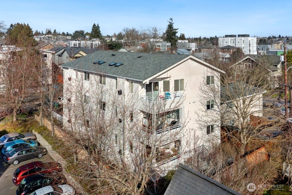 1707 NW 59th Street #302, Seattle, WA 98107