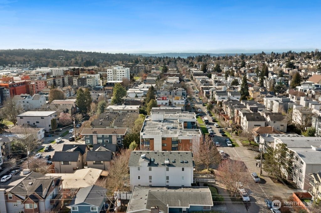 1707 NW 59th Street #302, Seattle, WA 98107