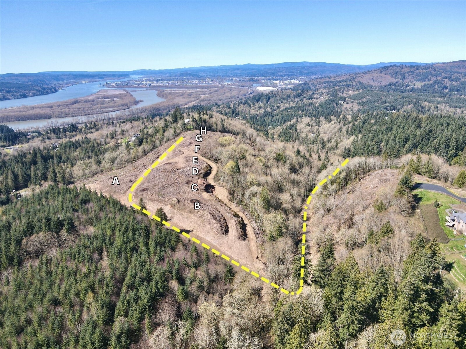 555 Kool Road , Kelso, WA 98626