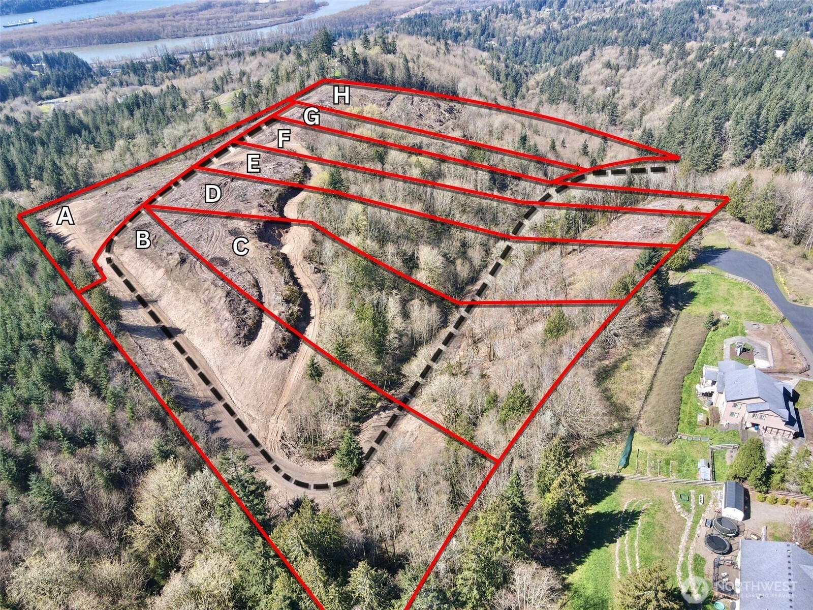 555 Kool Road , Kelso, WA 98626