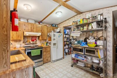 18025 Cedar Ponds Road , Monroe, WA 98272 - Photo 6