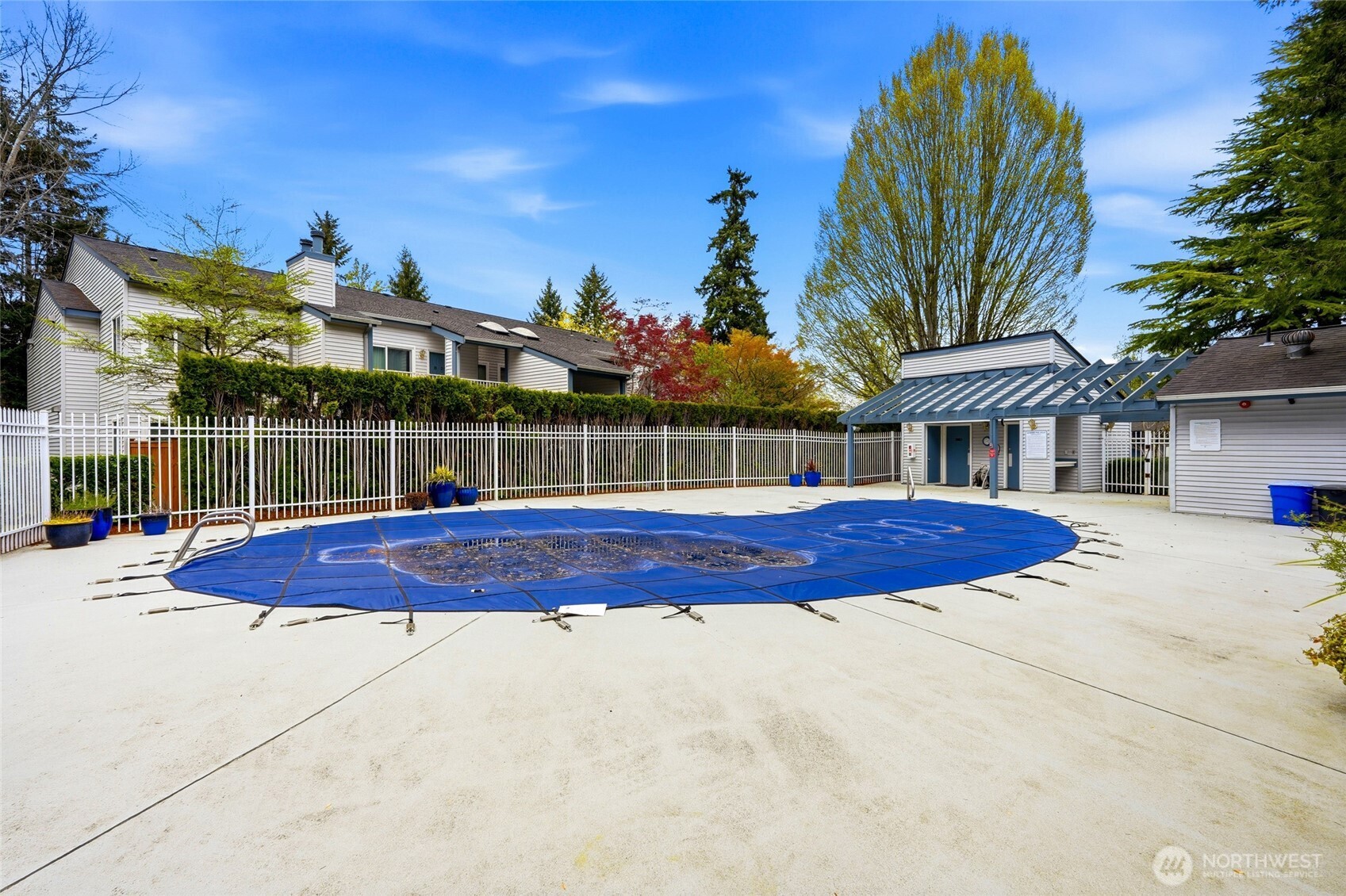 12720 NE 10th Place #D105, Bellevue, WA 98005
