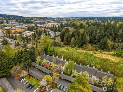 12720 NE 10th Place #D105, Bellevue, WA 98005 - Photo 19