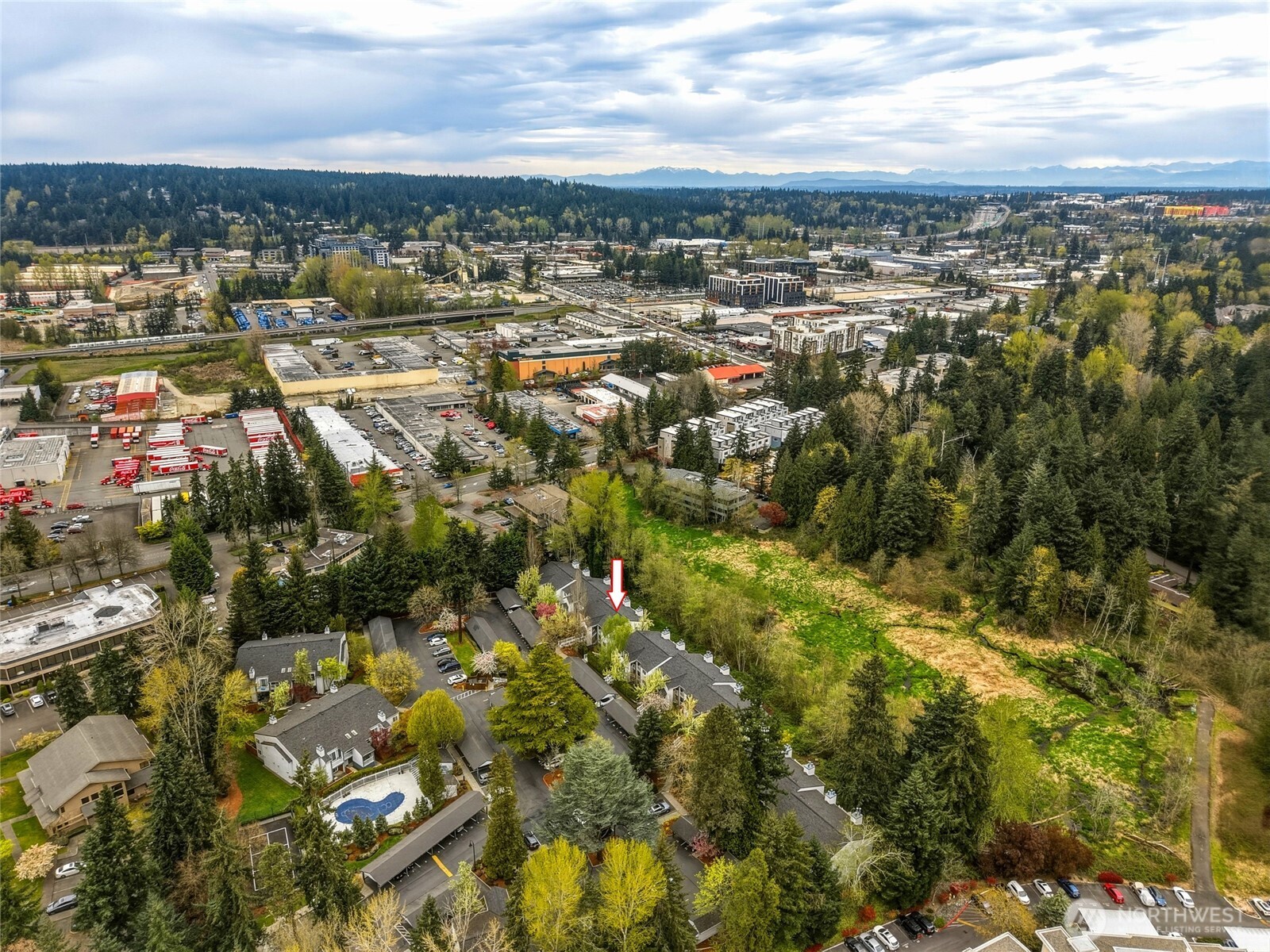 12720 NE 10th Place #D105, Bellevue, WA 98005