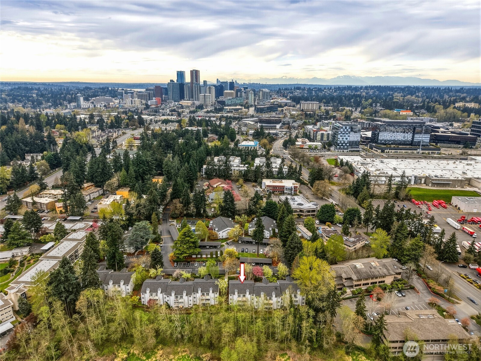 12720 NE 10th Place #D105, Bellevue, WA 98005