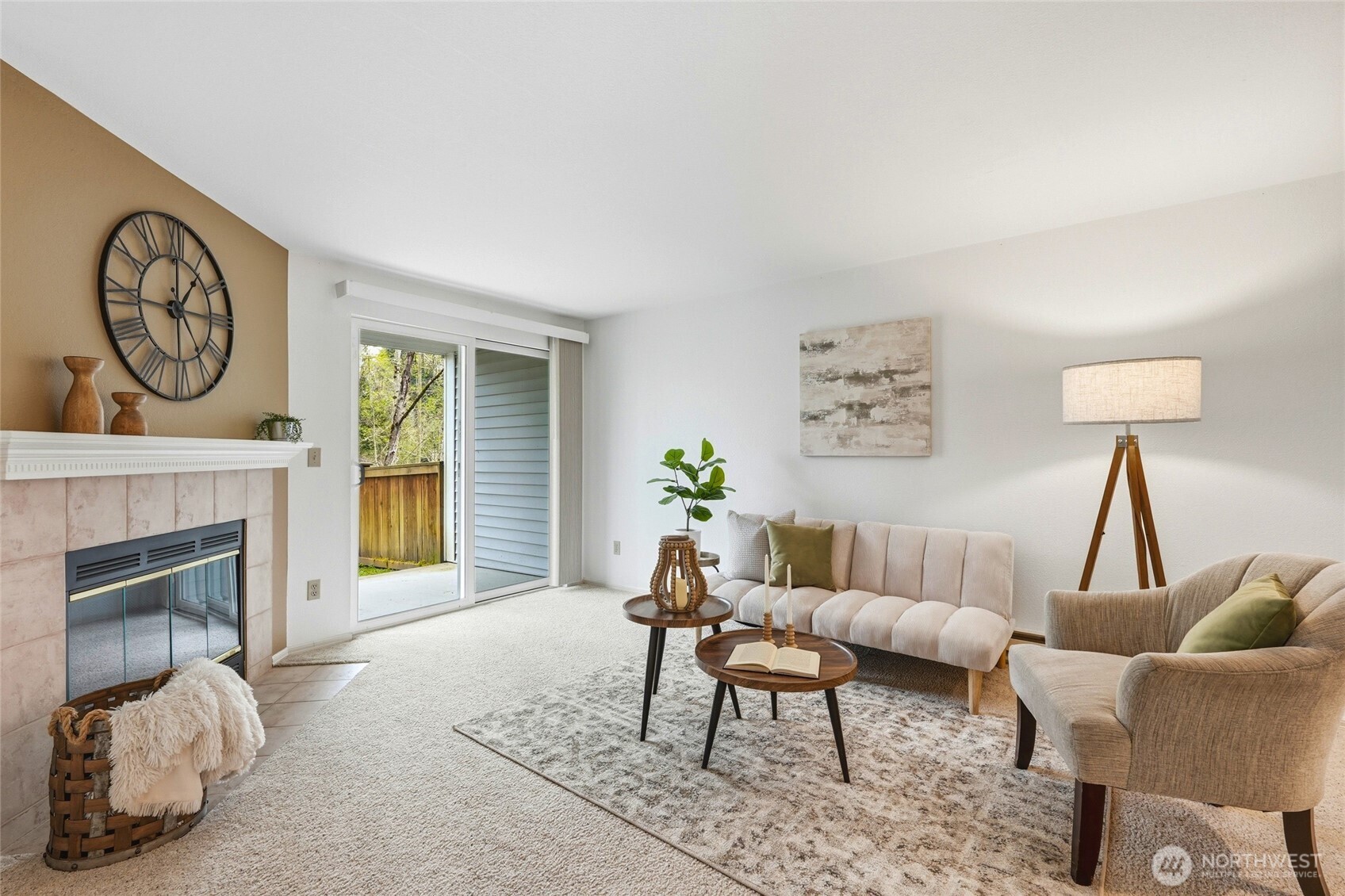 12720 NE 10th Place #D105, Bellevue, WA 98005
