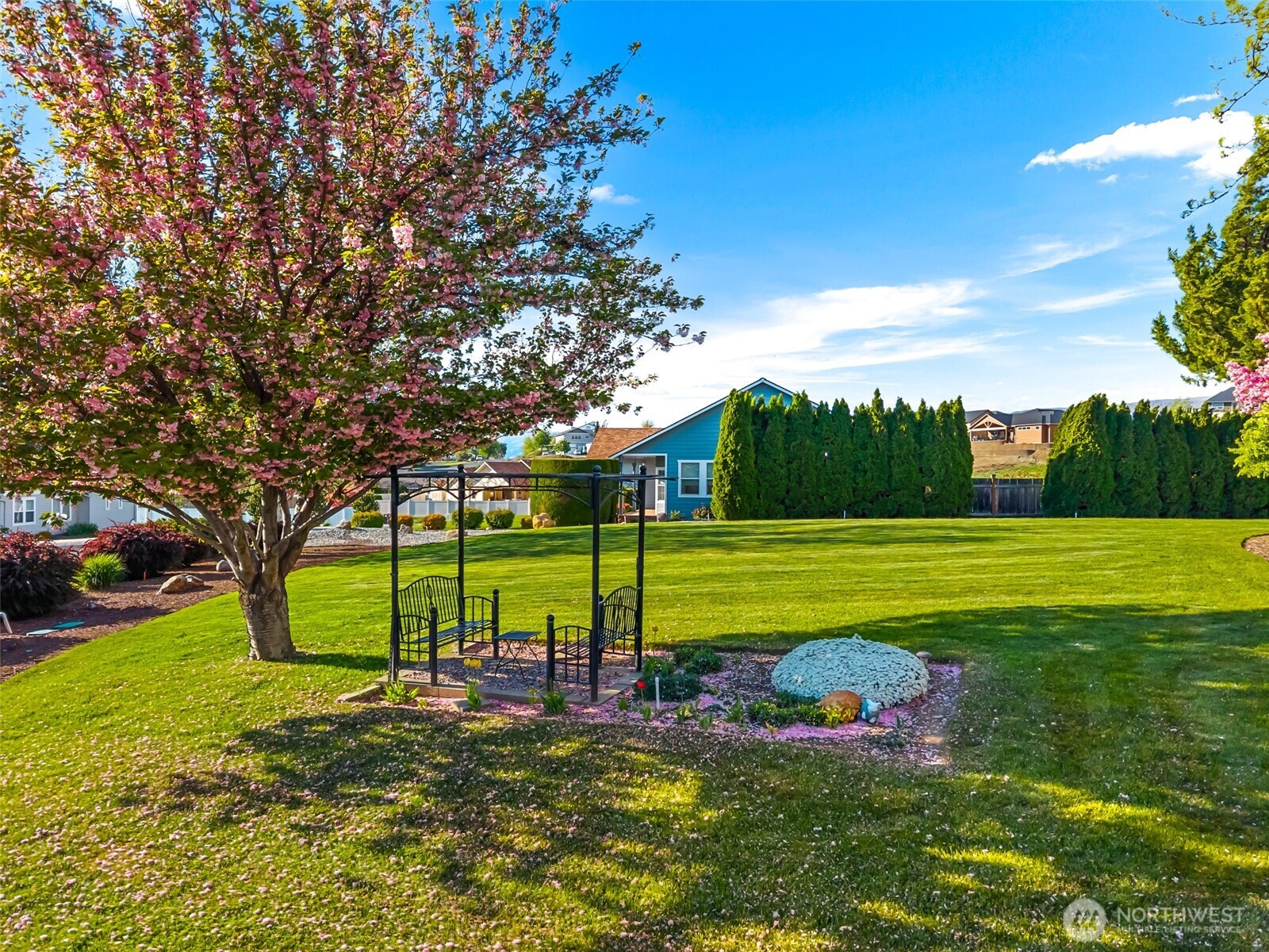 46 John Truett Drive , Malaga, WA 98828-1111