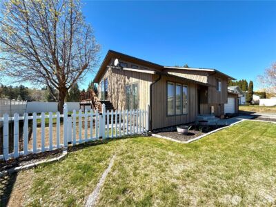 611 Hillcrest Circle Drive , Omak, WA 98841 - Photo 2