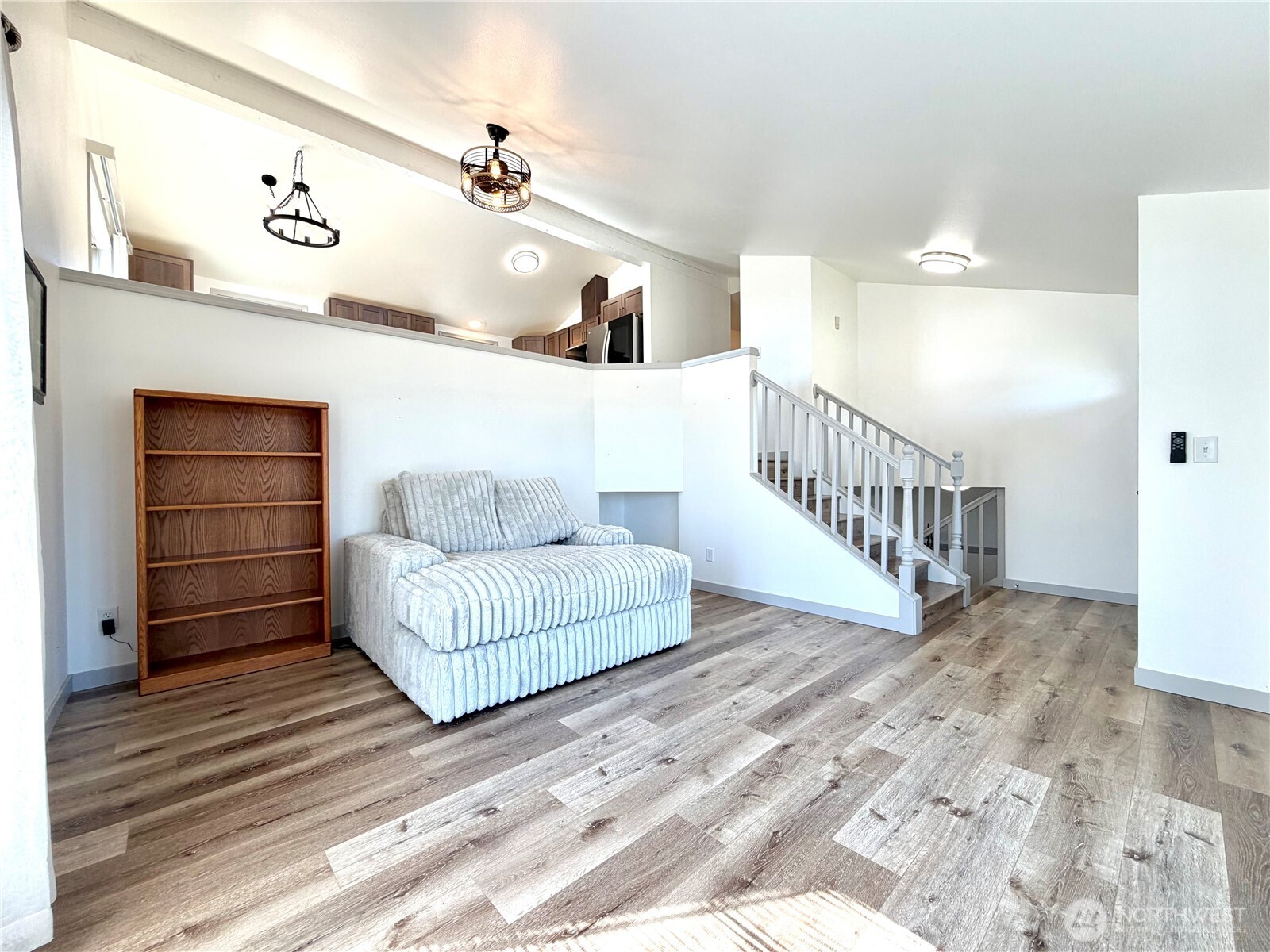 611 Hillcrest Circle Drive , Omak, WA 98841