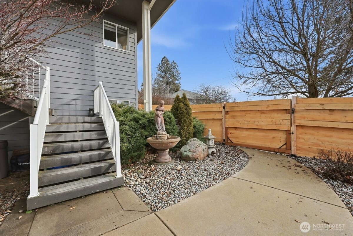 10935 N Acoma Drive , Spokane, WA 99208