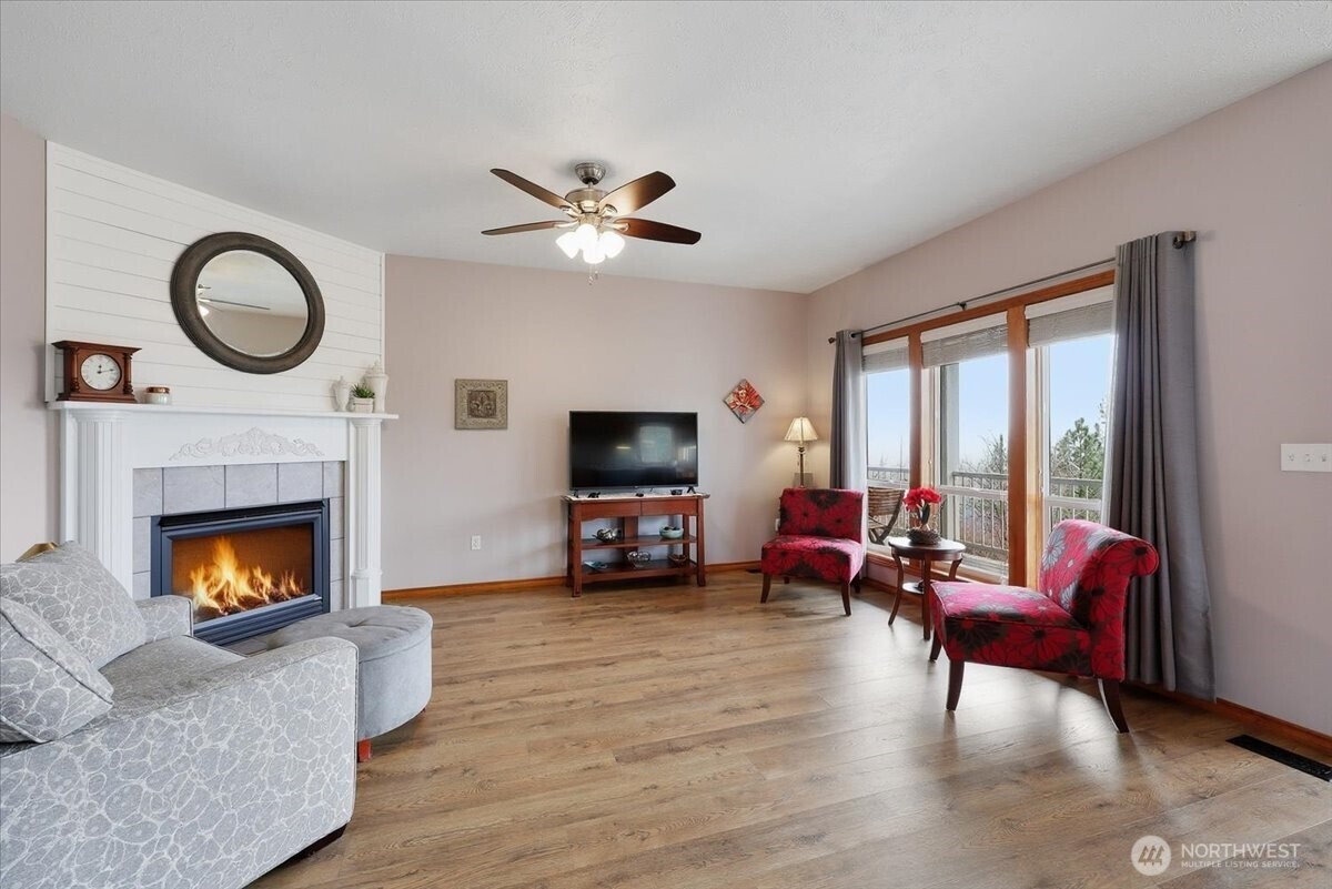 10935 N Acoma Drive , Spokane, WA 99208