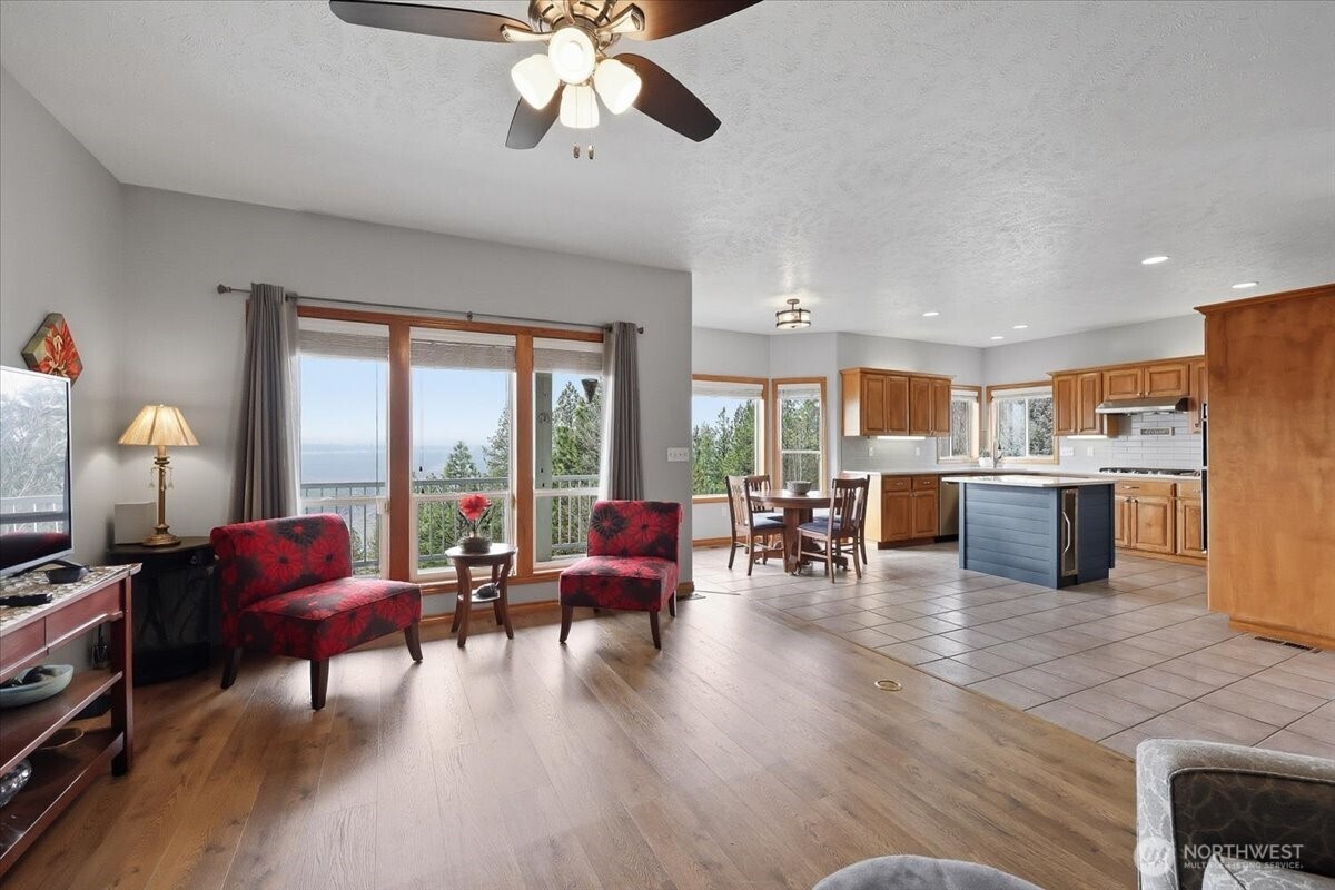 10935 N Acoma Drive , Spokane, WA 99208