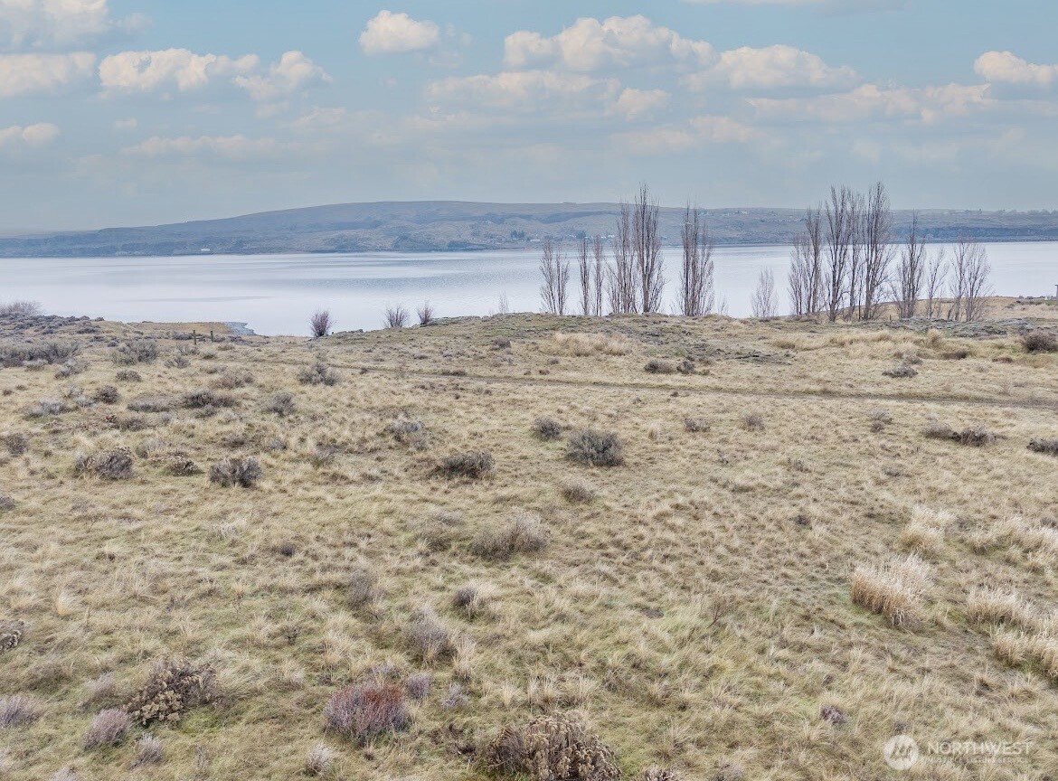 421 NW 11th Street , Soap Lake, WA 98851