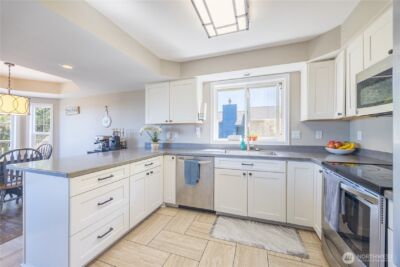 2234 W 12th Street , Port Angeles, WA 98363 - Photo 11