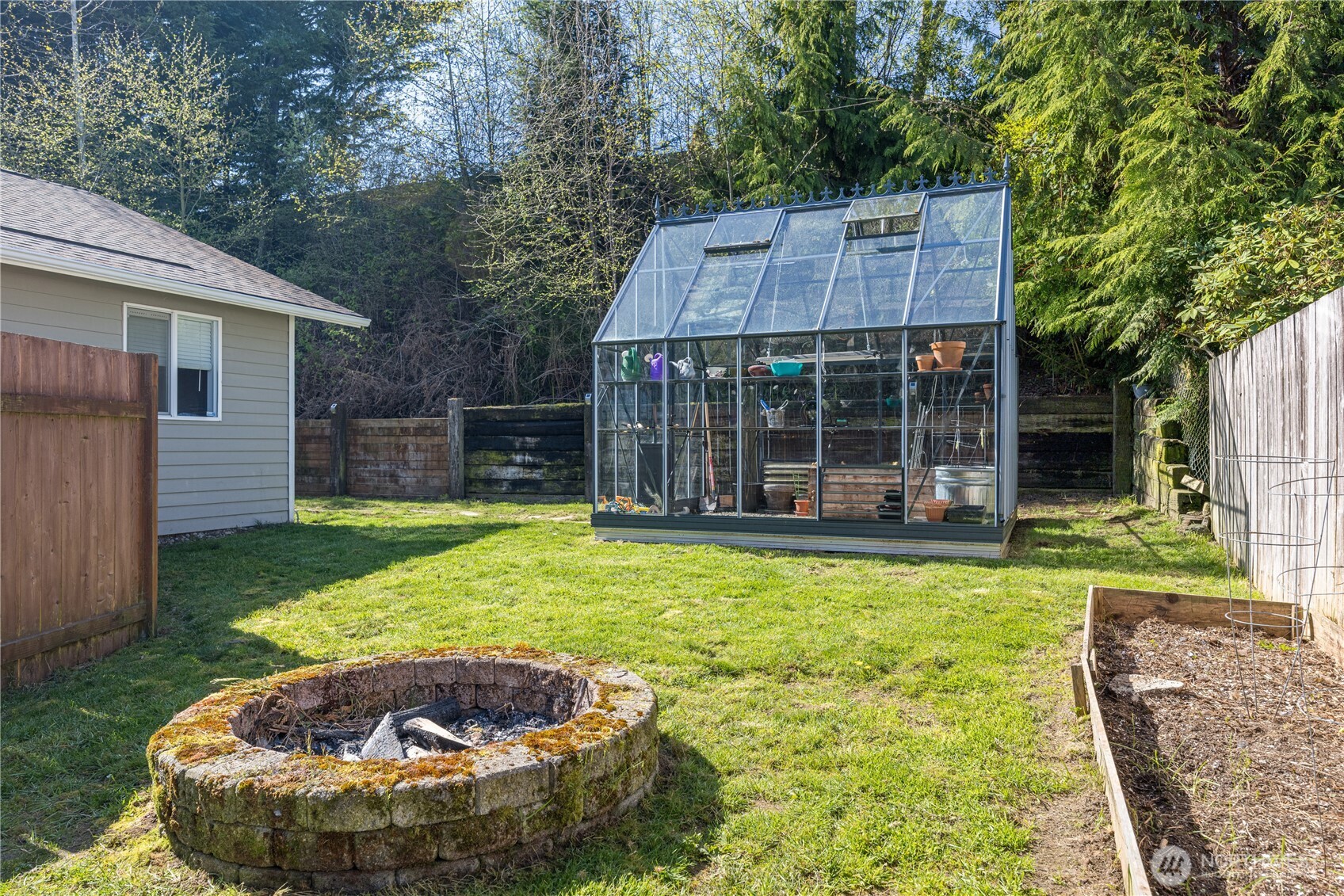 2234 W 12th Street , Port Angeles, WA 98363