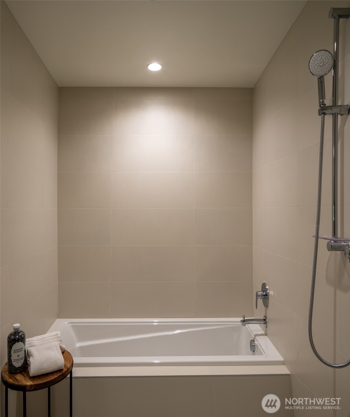 602 Terry Avenue N #1475, Seattle, WA 98109