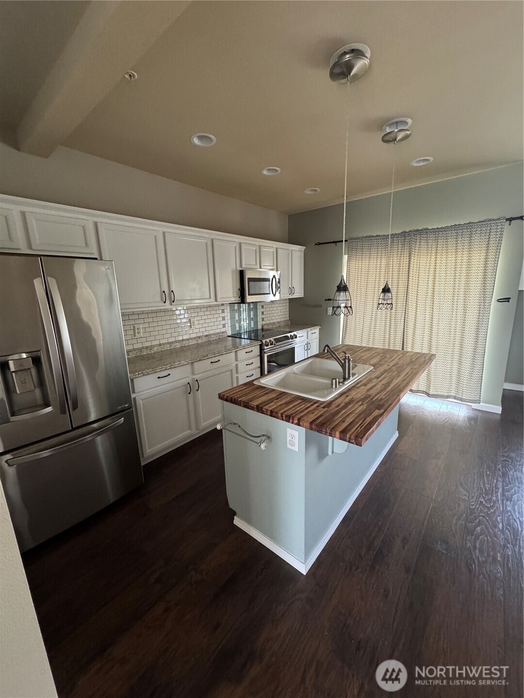 5307 Military Road E #C, Tacoma, WA 98446