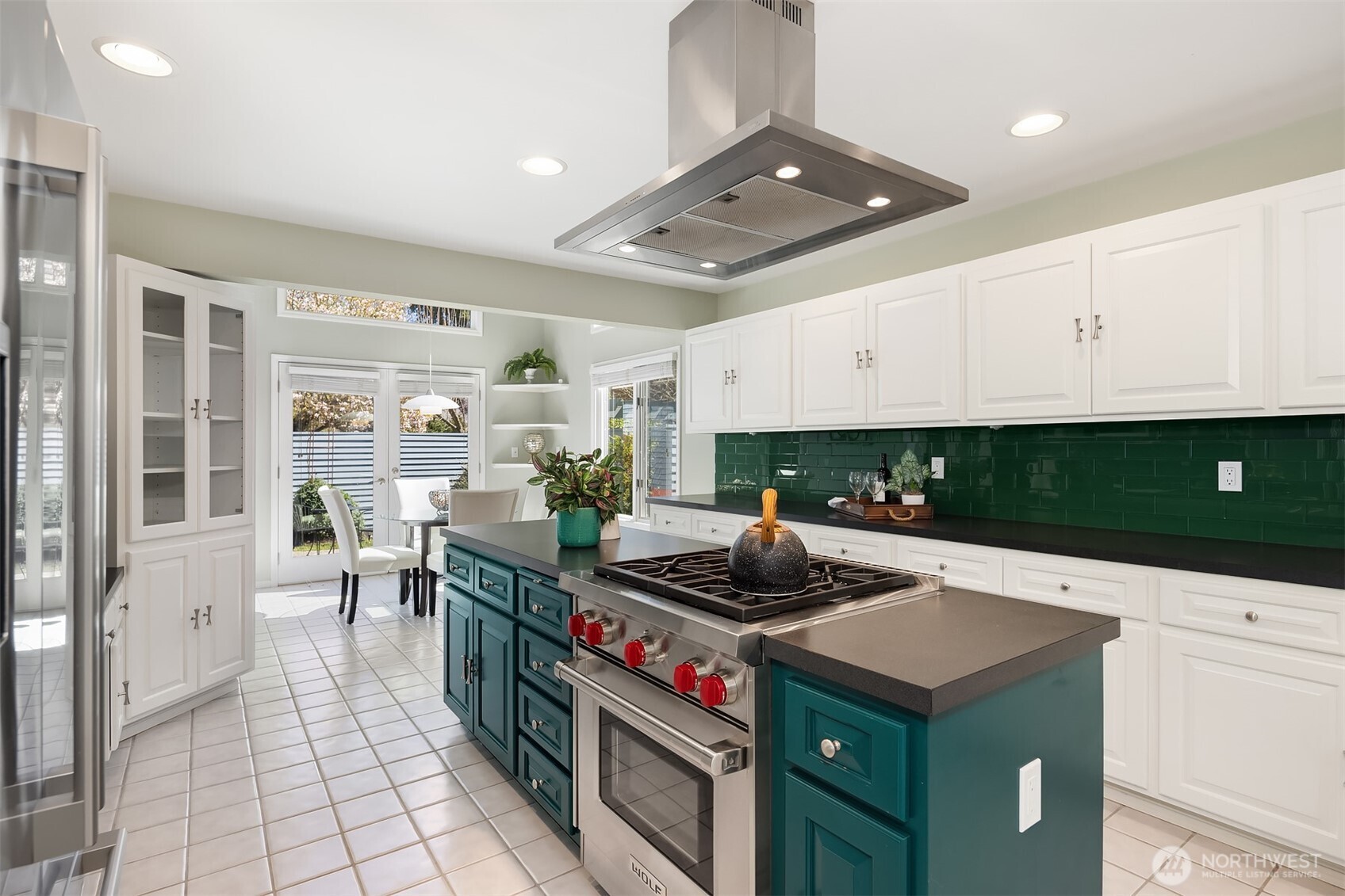 16309 110th Avenue NE, Bothell, WA 98011
