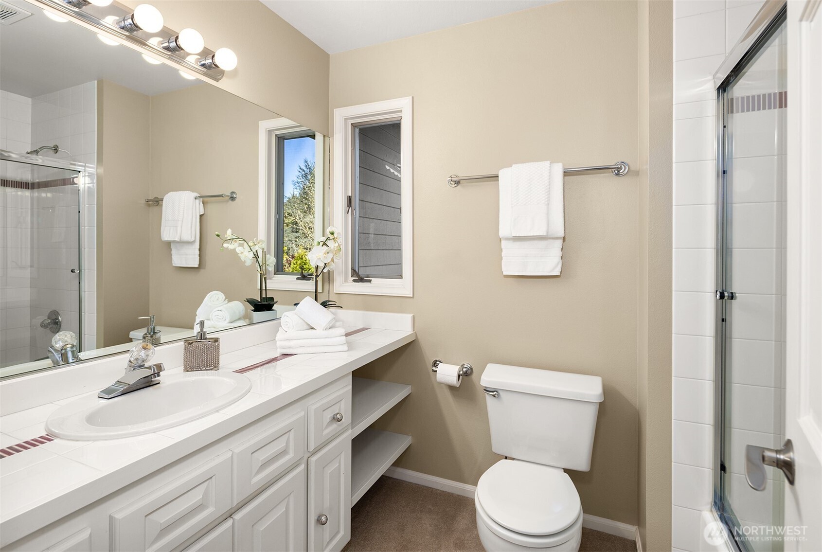 16309 110th Avenue NE, Bothell, WA 98011