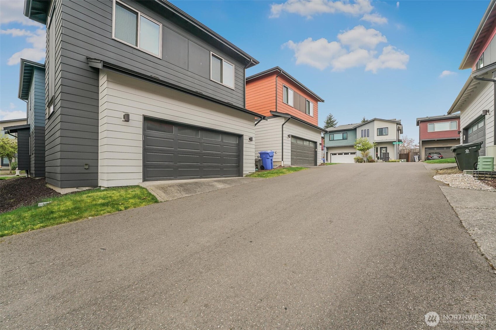 12220 SE 251st Place , Kent, WA 98030