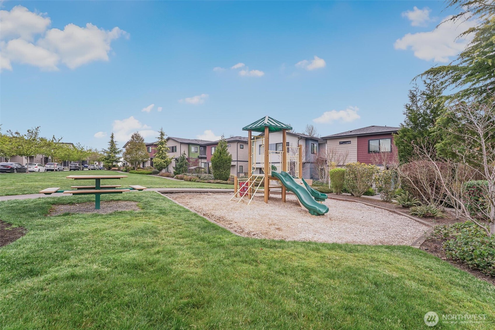 12220 SE 251st Place , Kent, WA 98030