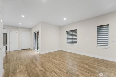 12220 SE 251st Place , Kent, WA 98030 - Photo 6