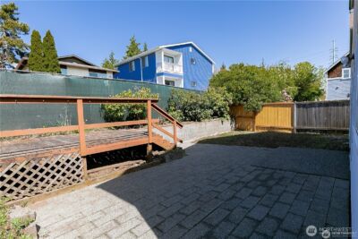 512 N 104th Street , Seattle, WA 98133 - Photo 3