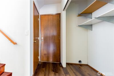 512 N 104th Street , Seattle, WA 98133 - Photo 9