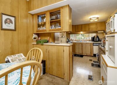 25406 E 37th Avenue E, Spanaway, WA 98387-9319 - Photo 13