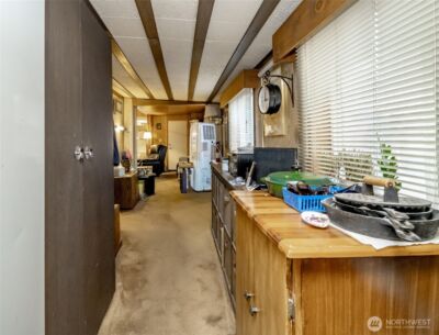 25406 E 37th Avenue E, Spanaway, WA 98387-9319 - Photo 19